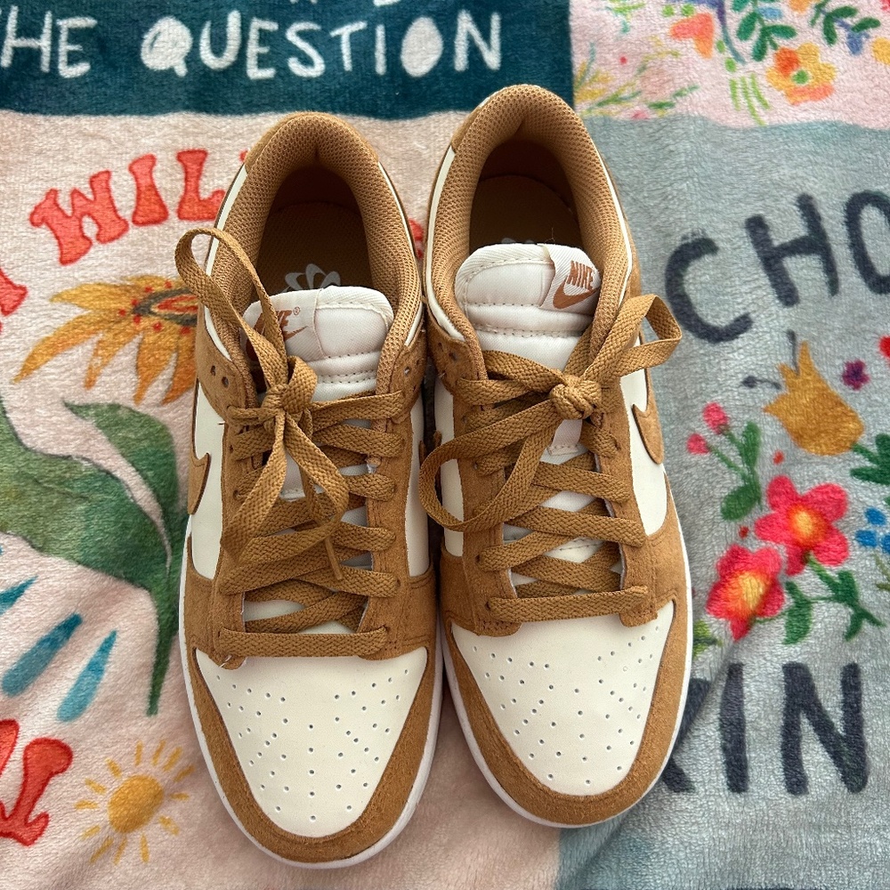Nike Dunk Low NWOT Cream and Tan (Suede) - Size 7.5